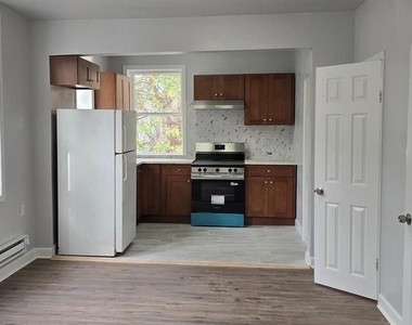 1411 W Loudon Street - Photo Thumbnail 5
