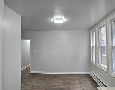 1411 W Loudon Street - Photo Thumbnail 14