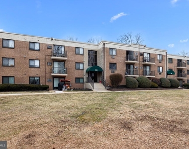 1575 W Street Road - Photo Thumbnail 1