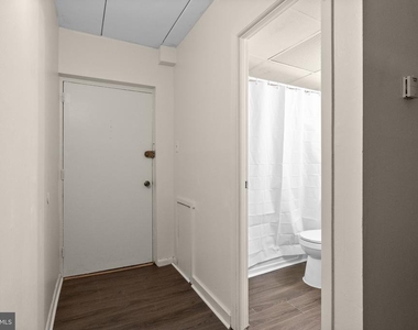 1575 W Street Road - Photo Thumbnail 4