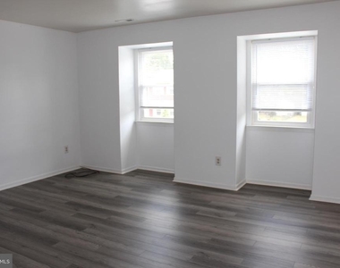 26 Deedre Lane - Photo Thumbnail 2