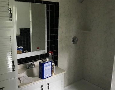 408 Villanova Road - Photo Thumbnail 13