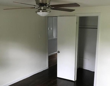 408 Villanova Road - Photo Thumbnail 7
