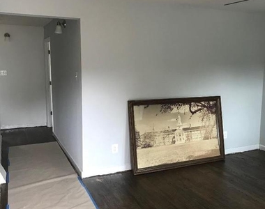 408 Villanova Road - Photo Thumbnail 6
