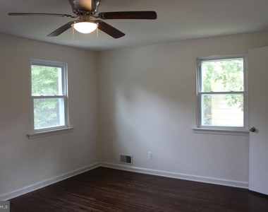 408 Villanova Road - Photo Thumbnail 12