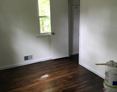 408 Villanova Road - Photo Thumbnail 9