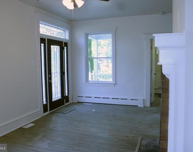 201 University Boulevard - Photo Thumbnail 17