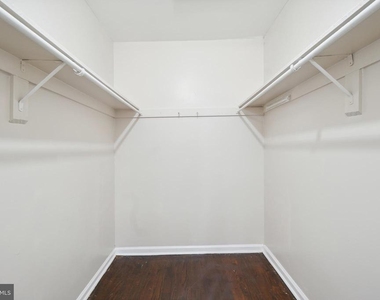 9063 Congress Place - Photo Thumbnail 10