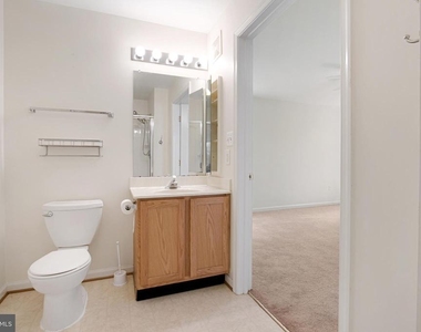 502 Bradley Court - Photo Thumbnail 30
