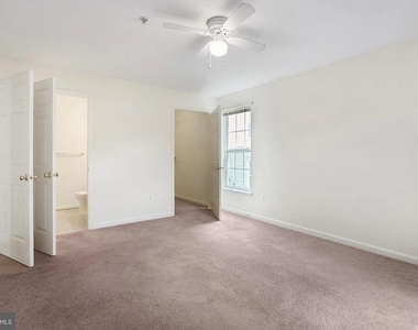 502 Bradley Court - Photo Thumbnail 24