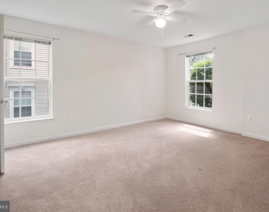 502 Bradley Court - Photo Thumbnail 23