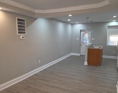 1042 Ellicott Drive - Photo Thumbnail 4