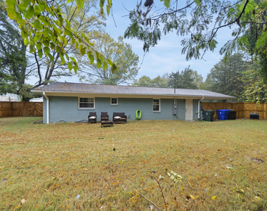 1002 Bacon Street - Photo Thumbnail 25