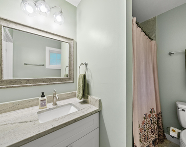 1002 Bacon Street - Photo Thumbnail 23