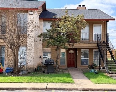 209 E Noton St - Photo Thumbnail 10