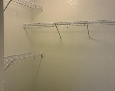 9201 Brodie Ln - Photo Thumbnail 15