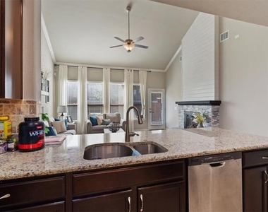 12311 Altamira St - Photo Thumbnail 35