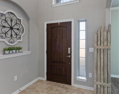 12311 Altamira St - Photo Thumbnail 6