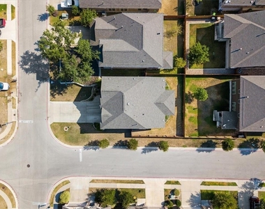 12311 Altamira St - Photo Thumbnail 33