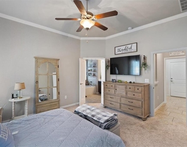 12311 Altamira St - Photo Thumbnail 12