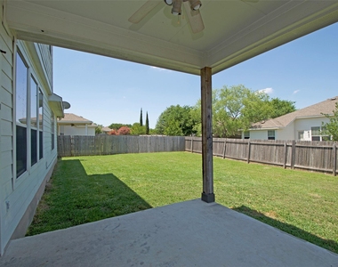 6800 Cromarty Ln - Photo Thumbnail 36