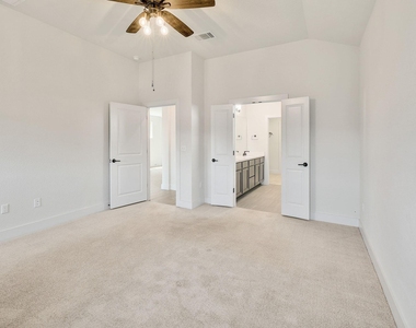 6111 Dumfries Ln - Photo Thumbnail 13