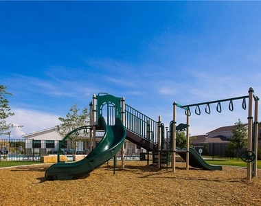6111 Dumfries Ln - Photo Thumbnail 30
