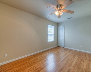 4805 Evans Ave - Photo Thumbnail 15