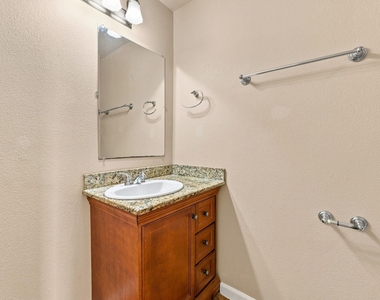 4805 Evans Ave - Photo Thumbnail 27