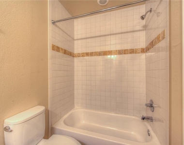 4805 Evans Ave - Photo Thumbnail 19