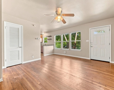 4805 Evans Ave - Photo Thumbnail 11