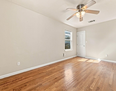 4805 Evans Ave - Photo Thumbnail 30