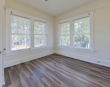 907 Copeland Street - Photo Thumbnail 10