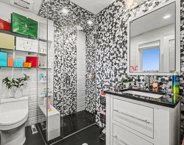 2076 Valley Lo Lane - Photo Thumbnail 21