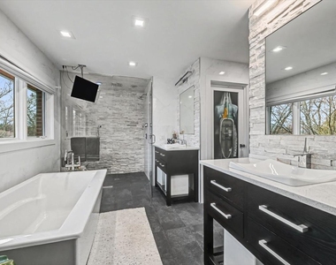 2076 Valley Lo Lane - Photo Thumbnail 19