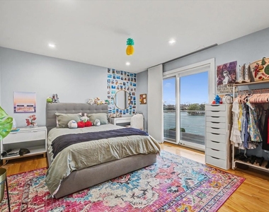2076 Valley Lo Lane - Photo Thumbnail 20