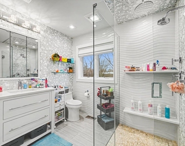 2076 Valley Lo Lane - Photo Thumbnail 23