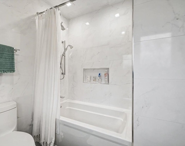 2076 Valley Lo Lane - Photo Thumbnail 26