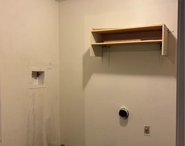 2891 Bianca Court - Photo Thumbnail 16