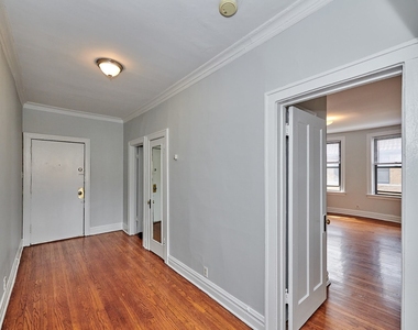 5453 S Everett Avenue - Photo Thumbnail 1