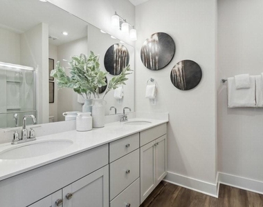 776 Metropolitan Parkway Sw - Photo Thumbnail 10