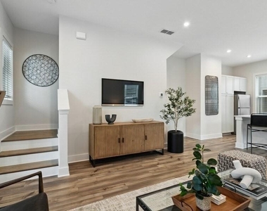 776 Metropolitan Parkway Sw - Photo Thumbnail 7