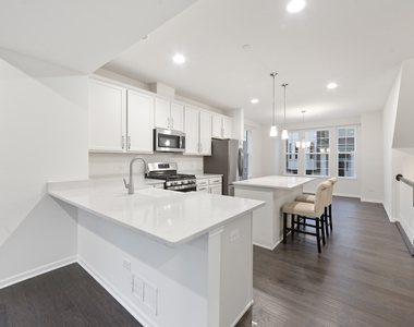 4431 Monroe Court - Photo Thumbnail 4