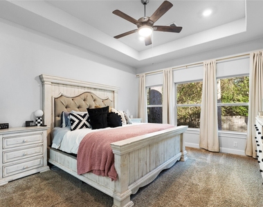 12140 Goliad Lane - Photo Thumbnail 12