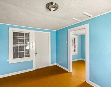 1524 Mechanic Street - Photo Thumbnail 6