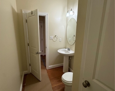 512 Paddle Creek Drive - Photo Thumbnail 8