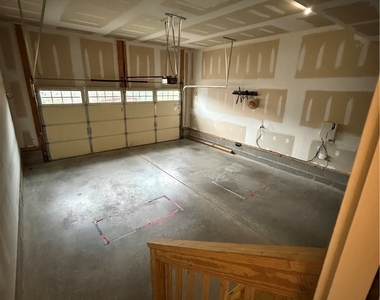 512 Paddle Creek Drive - Photo Thumbnail 37
