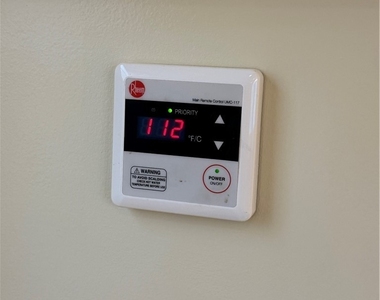 512 Paddle Creek Drive - Photo Thumbnail 20