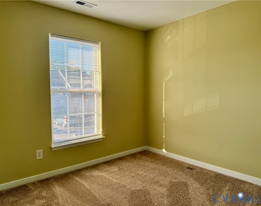 1408 New Haven Court - Photo Thumbnail 7