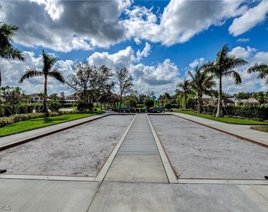 2827 Blossom Way - Photo Thumbnail 7